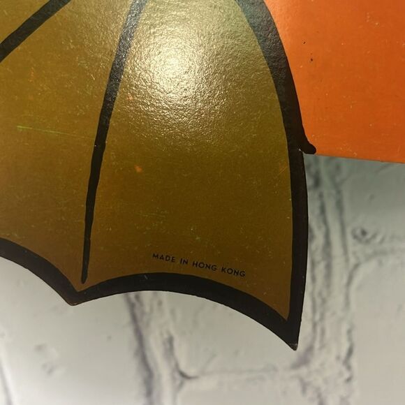 Halloween Themed Decorative Garland & unique Honeycomb Creepies - Picture 7 of 9